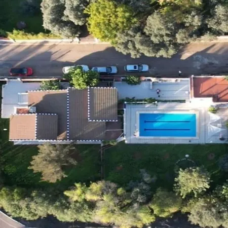 Holiday home With Private Pool Near Seville El Garrobo