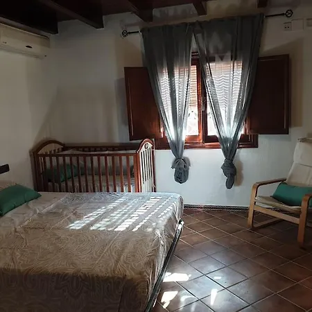 With Private Pool Near Seville Holiday home El Garrobo